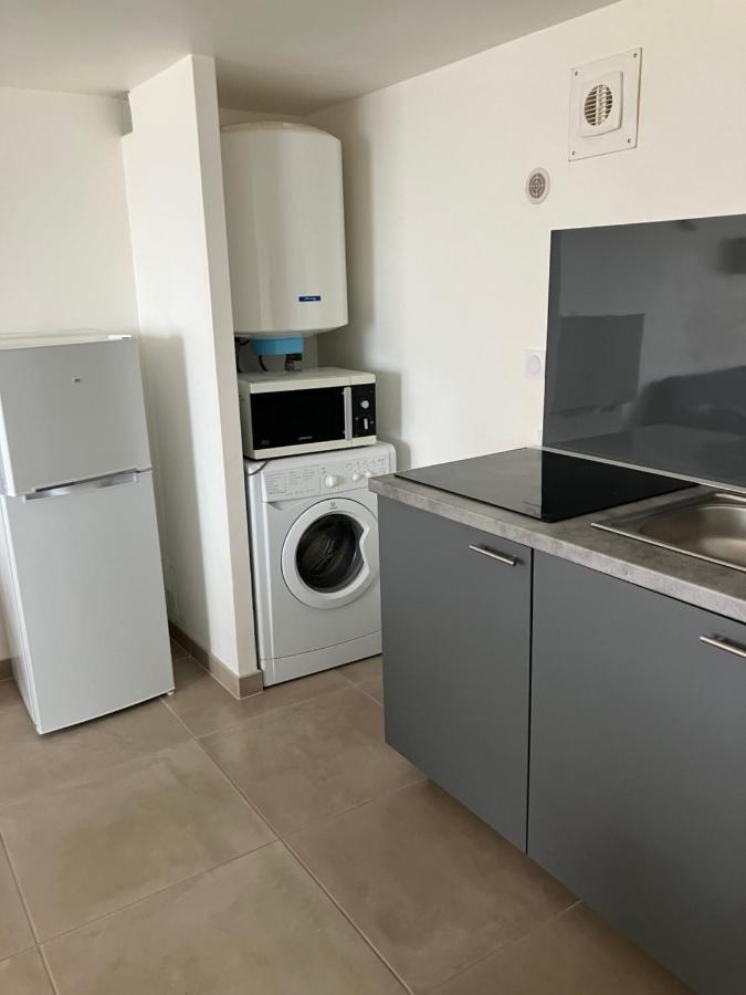 Ferienwohnung T3 Les Pieds Dans L'Eau Istres Exterior foto