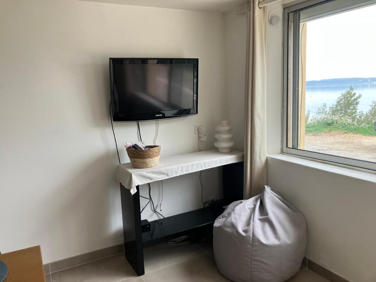 Ferienwohnung T3 Les Pieds Dans L'Eau Istres Exterior foto